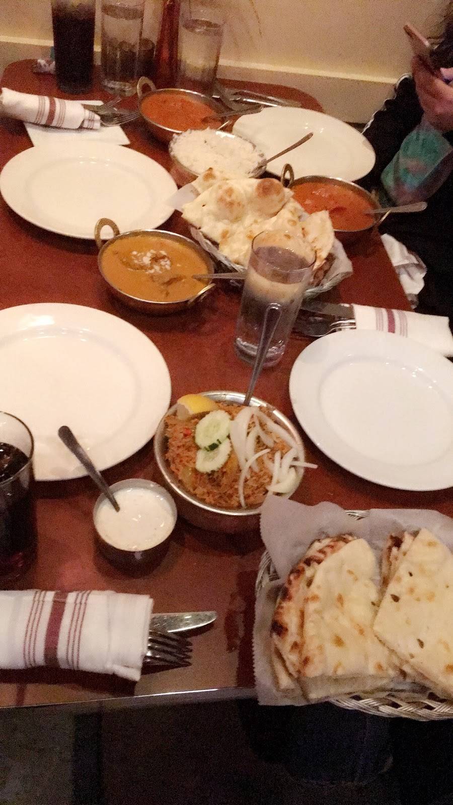 Spice Indian Thai Bistro | restaurant | 4843 West Chester Pike, Newtown Square, PA 19073, USA | 6103565262 OR +1 610-356-5262