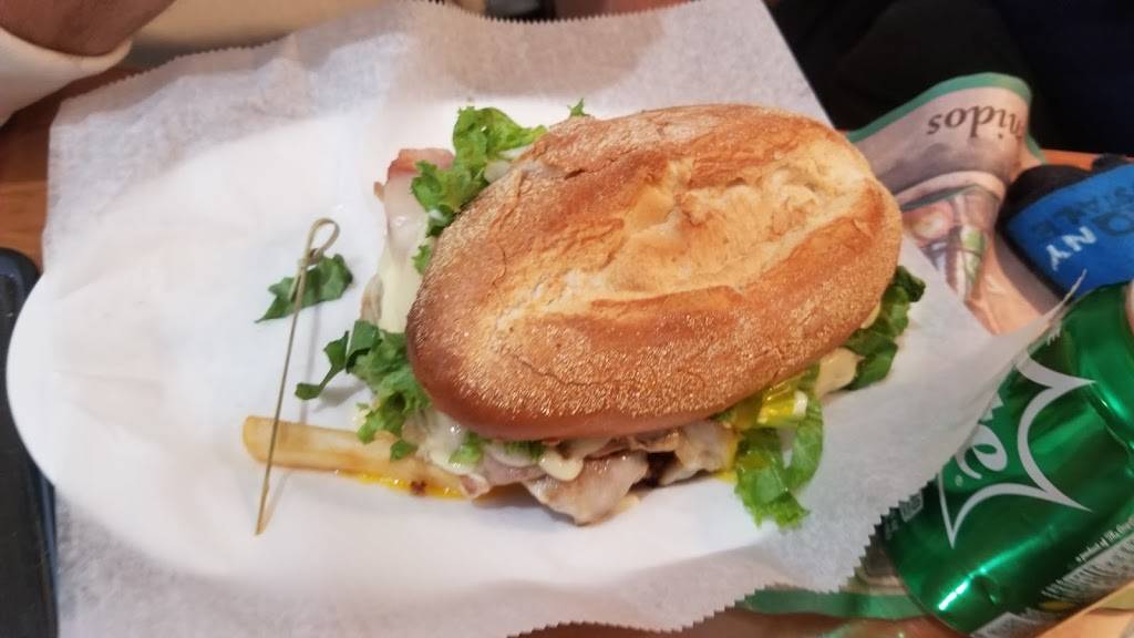 Farolito Steak House | restaurant | Farolito Steakhouse, 651 Elizabeth Ave, Elizabeth, NJ 07206, USA | 9085767766 OR +1 908-576-7766