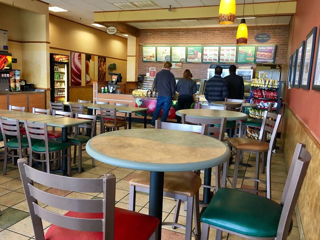 Subway | restaurant | 8129 Bardstown Rd, Louisville, KY 40291, USA | 5022390007 OR +1 502-239-0007