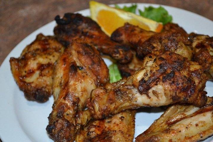 Stable Inn | restaurant | 11880 W Olive Rd, Grand Haven, MI 49417, USA | 6168468581 OR +1 616-846-8581