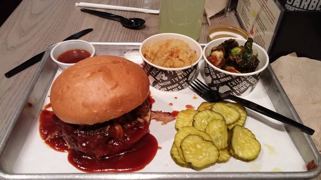 Real Urban Barbecue - Highland Park | restaurant | 610 Central Ave #177, Highland Park, IL 60035, USA | 8479476474 OR +1 847-947-6474