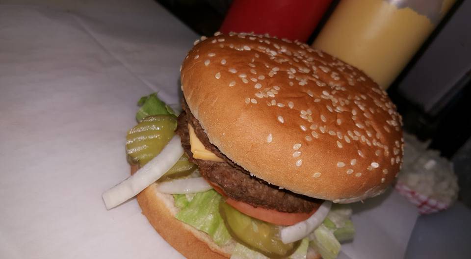 Aris Gyros | restaurant | 201 S Jefferson St, Huntington, IN 46750, USA | 2602001050 OR +1 260-200-1050