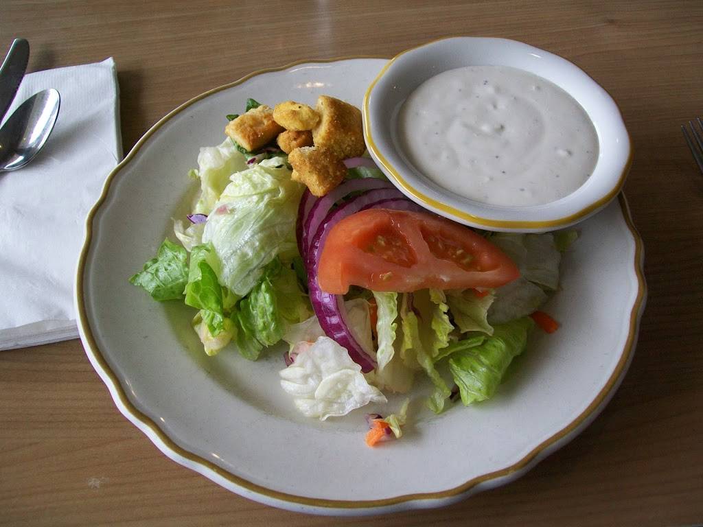 Troys Family Restaurant | restaurant | 4827 Clairemont Dr, San Diego, CA 92117, USA | 6192767651 OR +1 619-276-7651