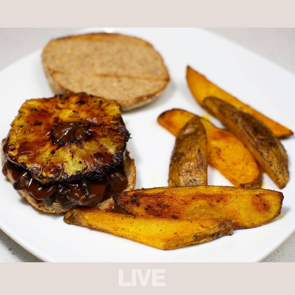 A LIVE KITCHEN | restaurant | 227-16 Merrick Blvd, Laurelton, NY 11413, USA | 7184702587 OR +1 718-470-2587