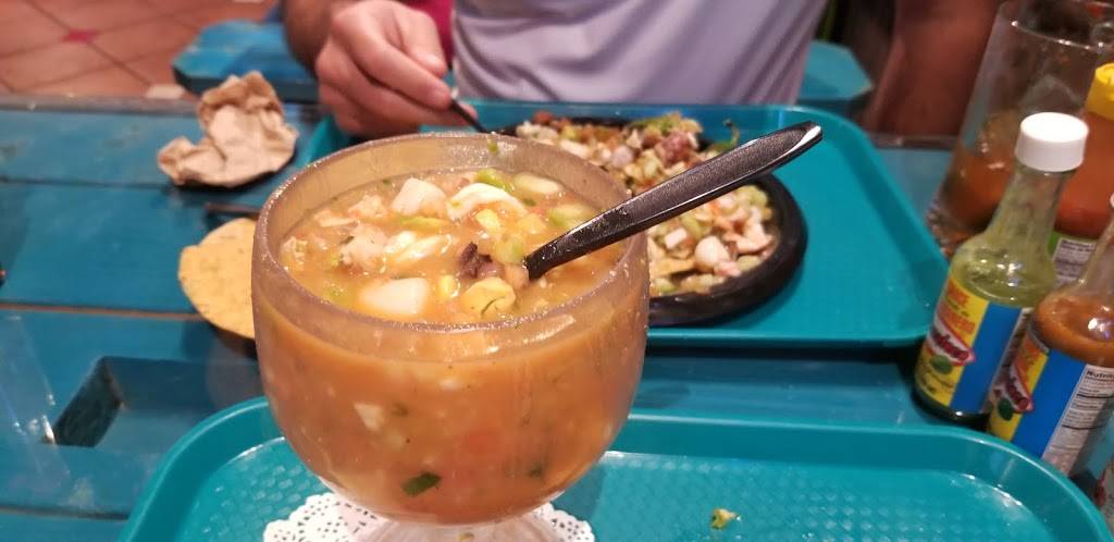 Miches De La Baja | restaurant | 1151 W Carson St, Torrance, CA 90502, USA | 3106188297 OR +1 310-618-8297