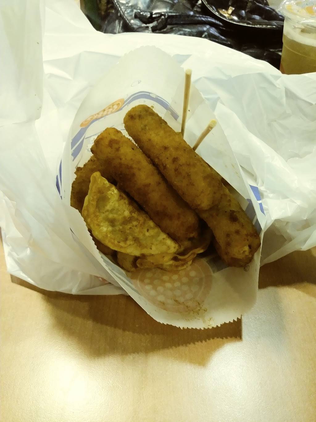 Round Table Pizza | meal delivery | 2270 S Azusa Ave D, West Covina, CA 91792, USA | 6268392900 OR +1 626-839-2900