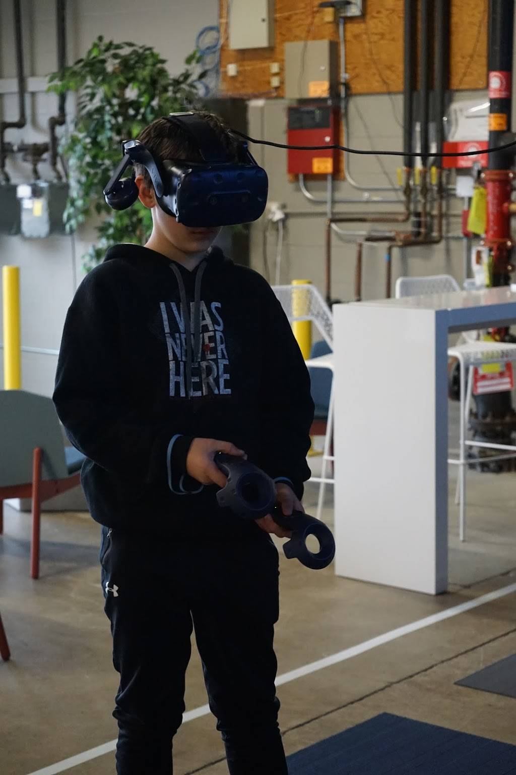 REM5 Virtual Reality Laboratory | restaurant | 4950 W 35th St, St Louis Park, MN 55416, USA | 9528557592 OR +1 952-855-7592