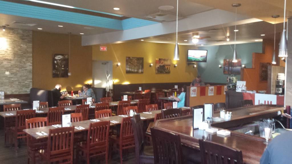 Sandee’s Restaurant | restaurant | 994 Notre Dame St, Embrun, ON K0A 1W0, Canada | 6133700771 OR +1 613-370-0771