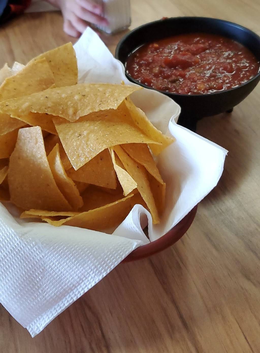 MI MEXICO LINDO RESTAURANTE | restaurant | 477 N Courtenay Pkwy, Merritt Island, FL 32953, USA | 3217354116 OR +1 321-735-4116