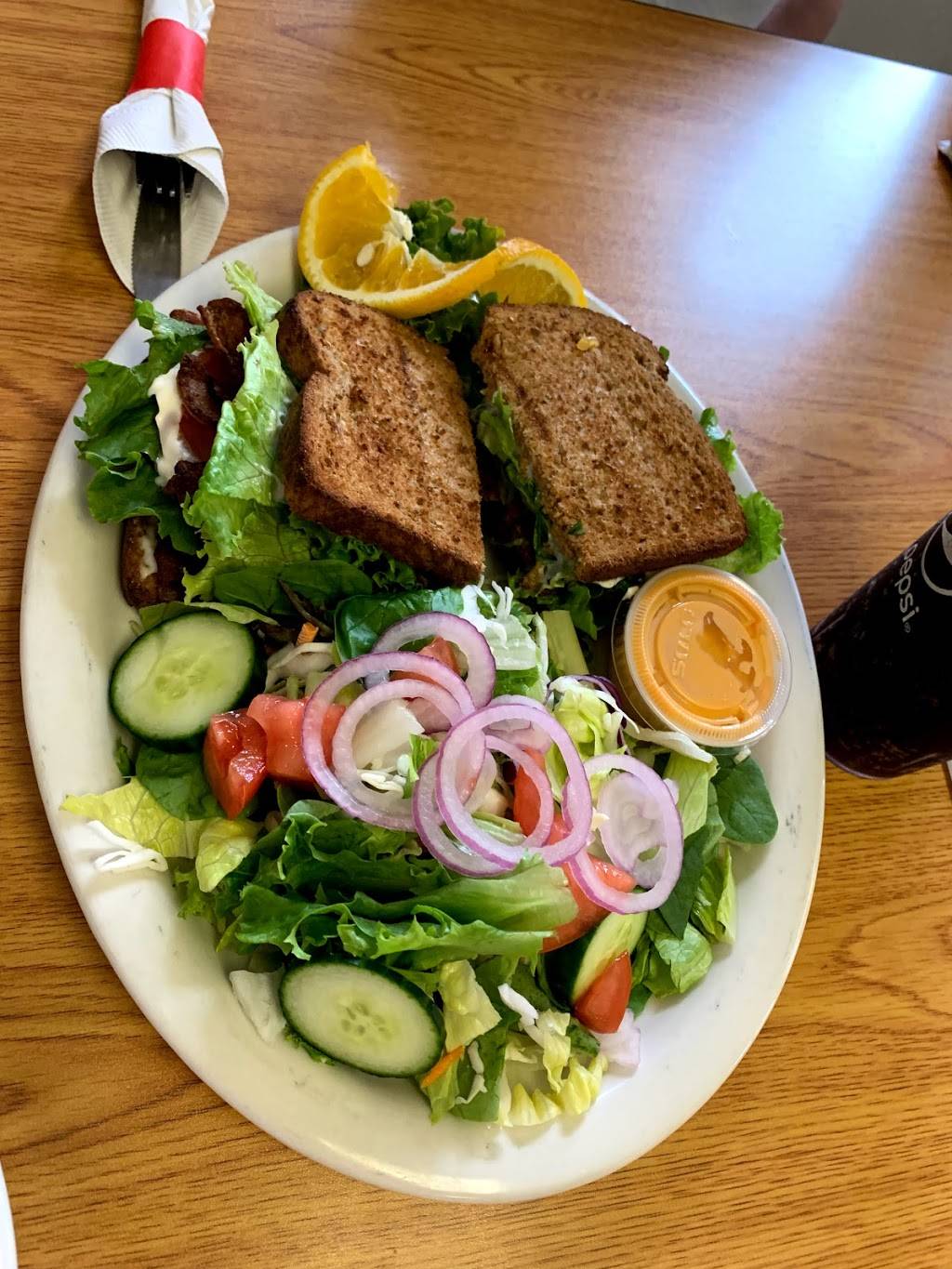 Miller House Catering | restaurant | 220 W Young St, Elma, WA 98541, USA | 3604824868 OR +1 360-482-4868