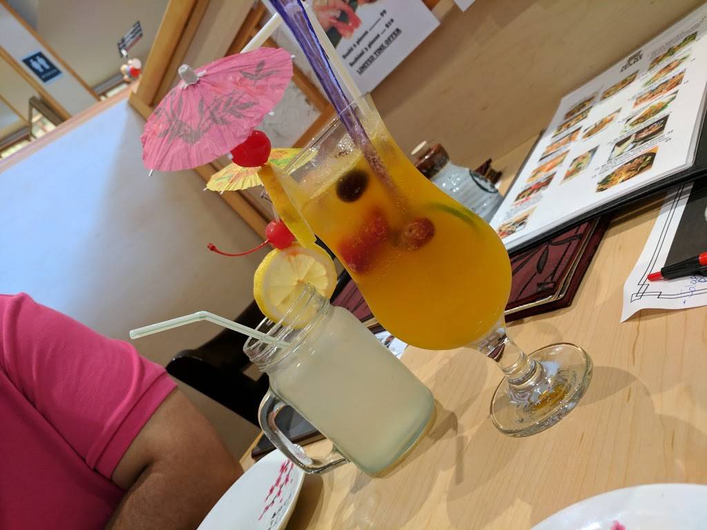 Mi-Ne Sushi | restaurant | 125 Pedersen Dr unit #2, Aurora, ON L4G 7R2, Canada | 9055036463 OR +1 905-503-6463