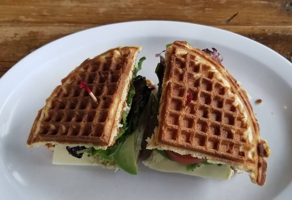 Belgium Waffle Haus | cafe | 18100 Chatsworth St E, Granada Hills, CA 91344, USA | 8183688400 OR +1 818-368-8400