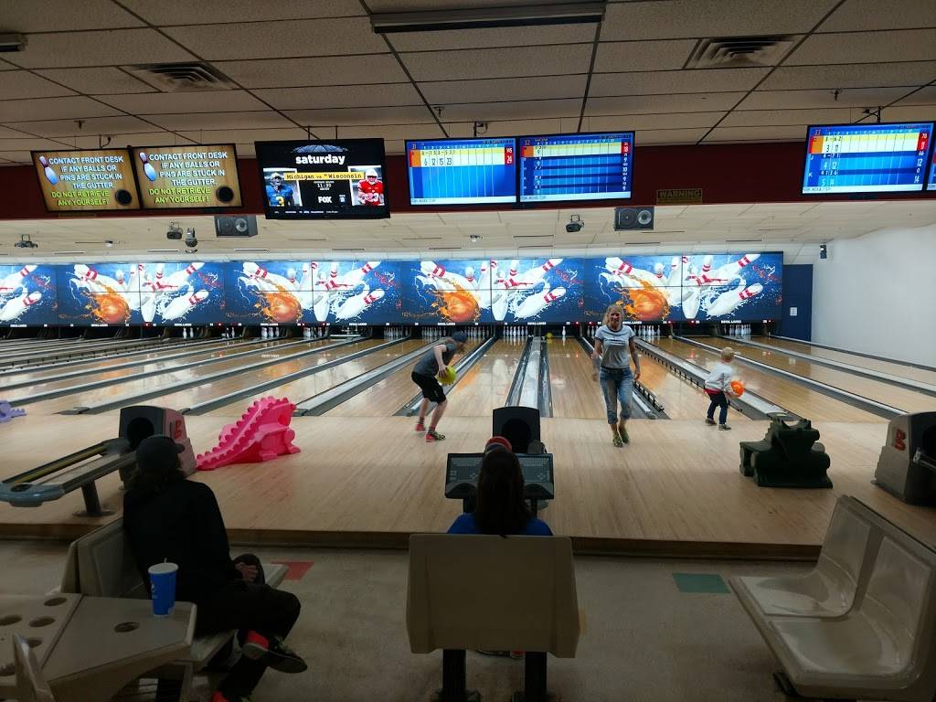 Royal Lanes Family Entertainment Center | meal takeaway | 106 Central Ave, Goose Creek, SC 29445, USA | 8435722695 OR +1 843-572-2695