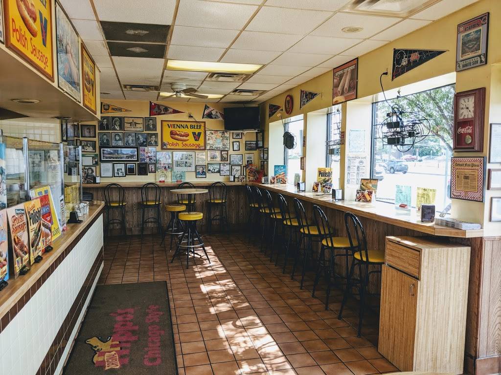 Hippos | restaurant | 1648 Rochester Rd, Troy, MI 48083, USA | 2485249778 OR +1 248-524-9778