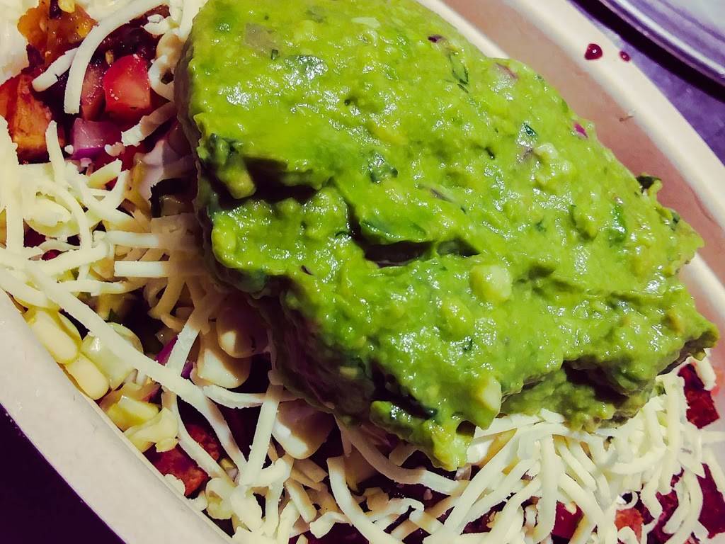 Chipotle Mexican Grill | restaurant | 2465 E Palm Canyon Dr Ste 1110, Palm Springs, CA 92264, USA | 7603250346 OR +1 760-325-0346