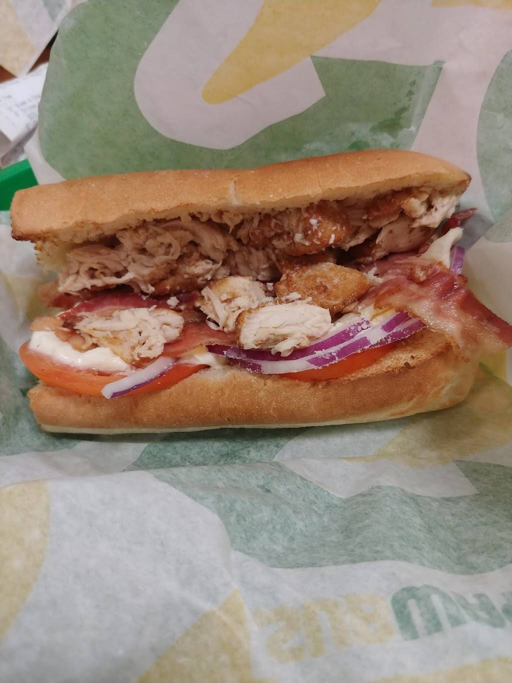 Subway | restaurant | 6792 SW 40th St, Miami, FL 33155, USA | 3056613623 OR +1 305-661-3623