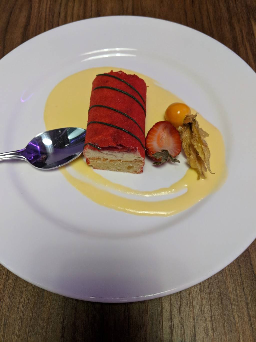 Restaurant Sens | restaurant | 1228 Rue Nobel, Boucherville, QC J4B 5H1, Canada | 4506554939 OR +1 450-655-4939