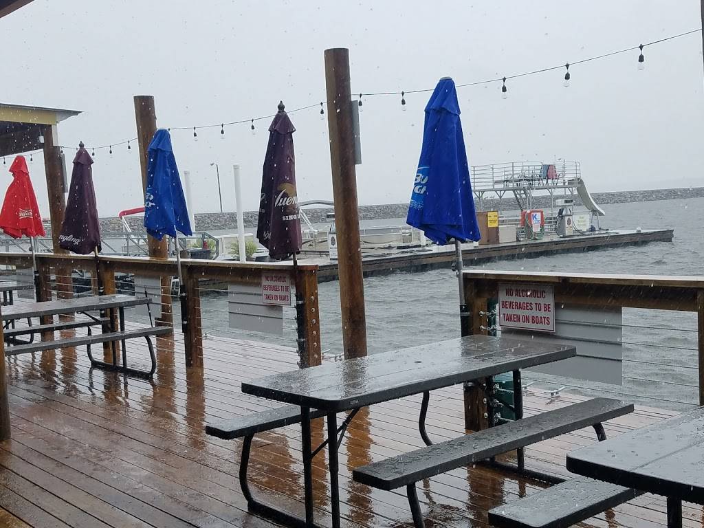 Pelican Cove Grill | restaurant | 3999 Harborwalk Dr, Ridgeland, MS 39157, USA | 6016051865 OR +1 601-605-1865