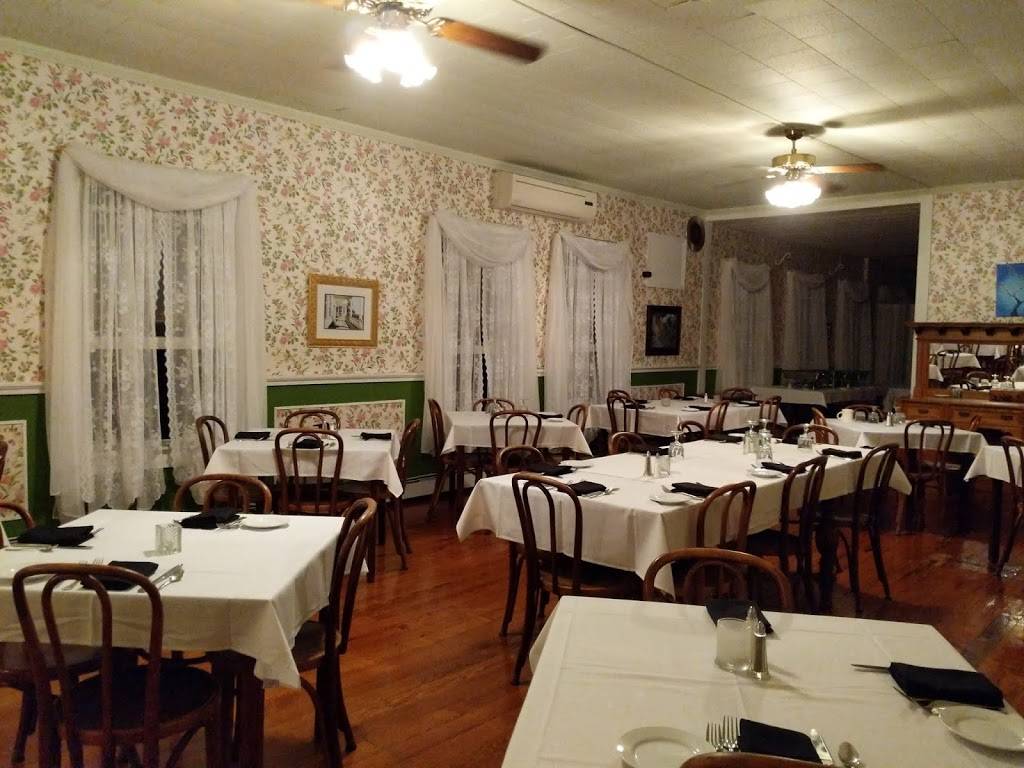 Laurel Villa Country Inn and Restaurant | restaurant | 210 2nd St, Milford, PA 18337, USA | 5702969940 OR +1 570-296-9940