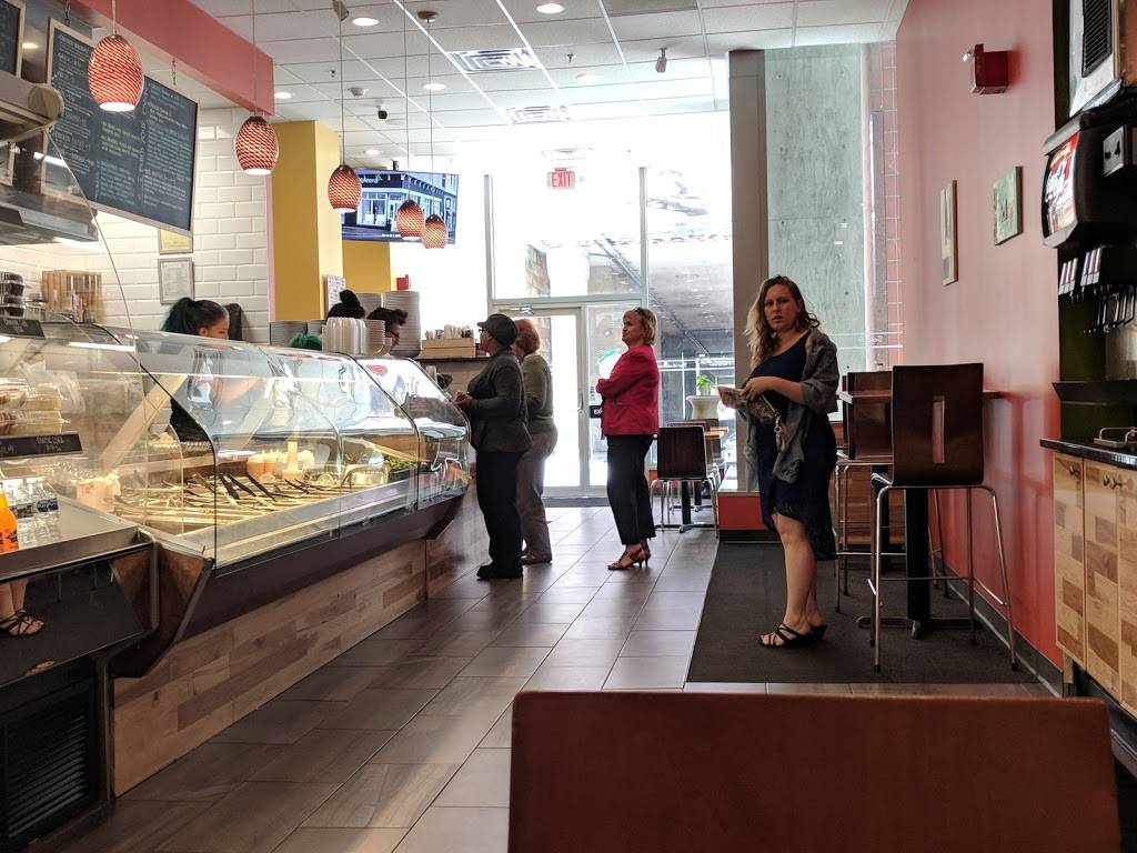 Fresa Bistro | restaurant | 15 N 3rd St, Harrisburg, PA 17101, USA | 7172168754 OR +1 717-216-8754