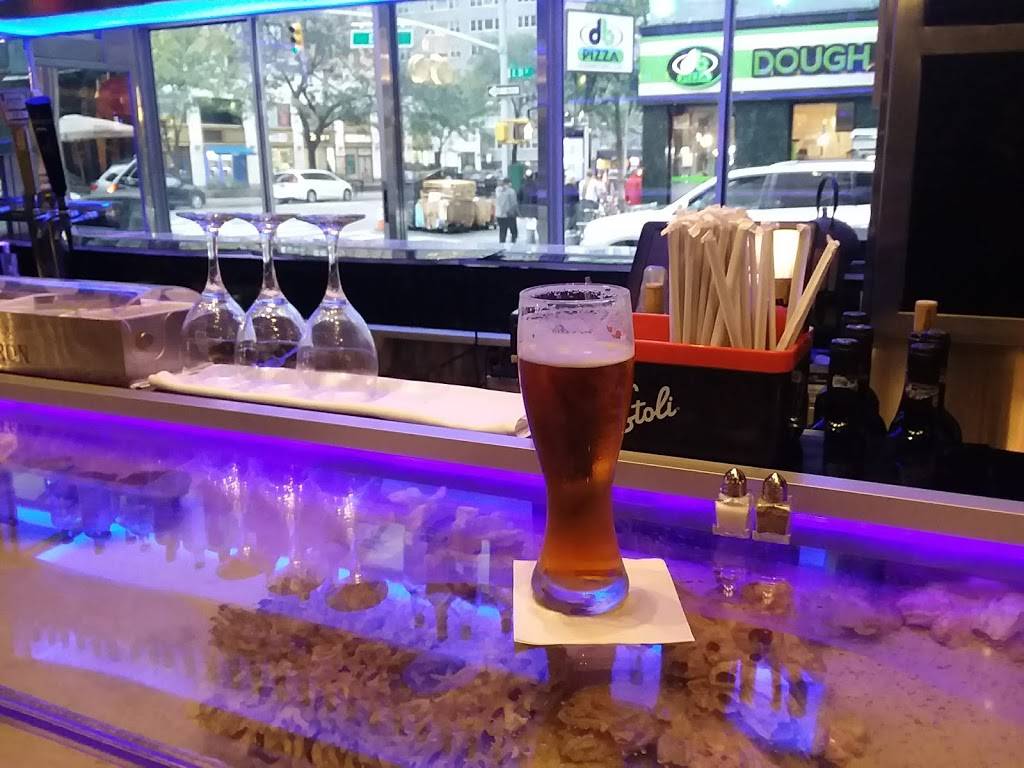 Moonstruck Diner | restaurant | 449 3rd Ave, New York, NY 10016, USA | 2122131100 OR +1 212-213-1100