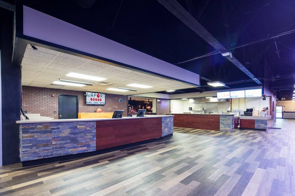 Airport Lanes | restaurant | 190 E Airport Blvd, Sanford, FL 32773, USA | 4073242129 OR +1 407-324-2129
