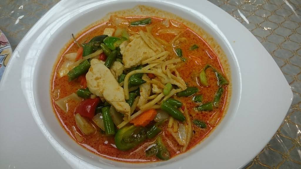 Thai Villa Cuisine | restaurant | 666 Woolwich St, Guelph, ON N1H 7G5, Canada | 5198225346 OR +1 519-822-5346