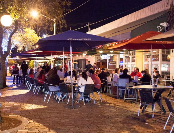 Deli Lane Cafe & Sunset Tavern | restaurant | 7230 SW 59th Ave, South Miami, FL 33143, USA | 3056650606 OR +1 305-665-0606