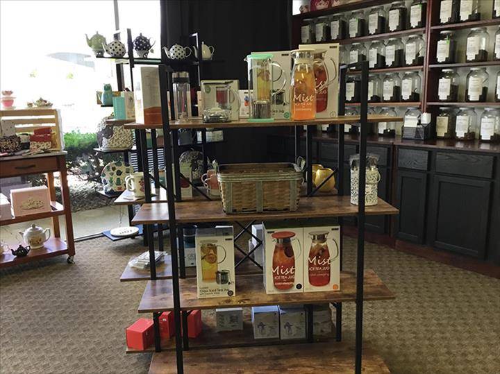 Whistling Kettle Tea Shoppe | bakery | 711 W Jefferson Ave, Effingham, IL 62401, USA | 2178214811 OR +1 217-821-4811