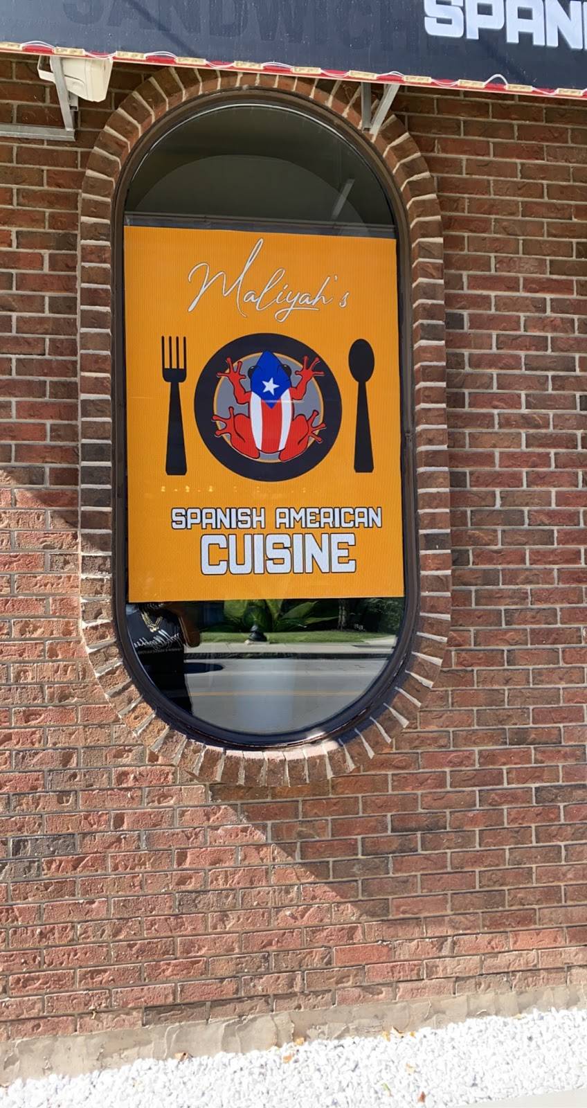 Maliyahs | restaurant | 630 10th St, Niagara Falls, NY 14301, USA | 7165243015 OR +1 716-524-3015