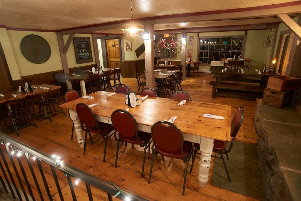 Clear River Tavern | restaurant | 2640 VT-100, Pittsfield, VT 05762, USA | 8027468999 OR +1 802-746-8999