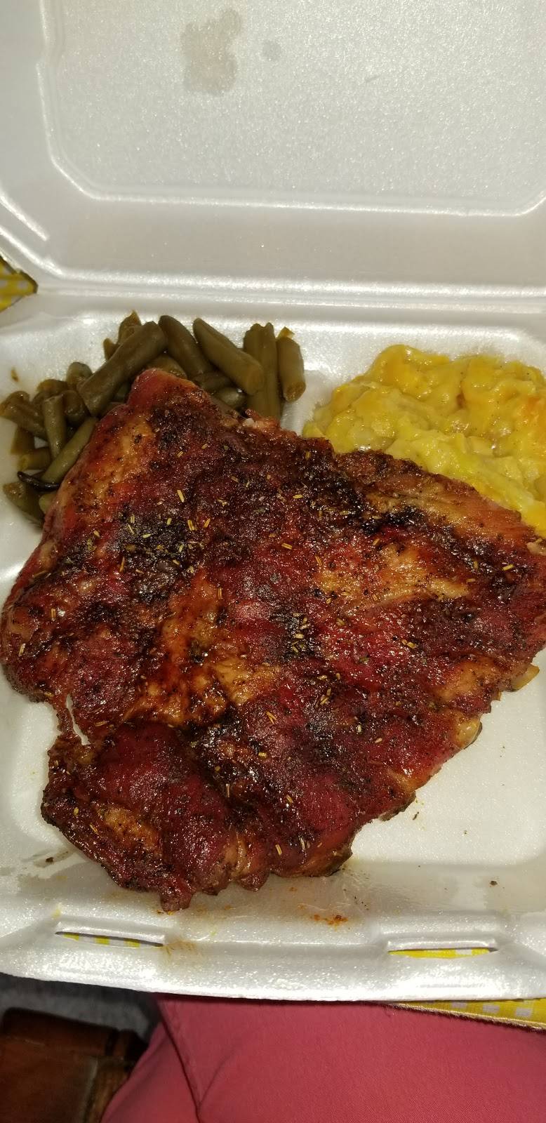 This Little Piggy | restaurant | 100 Central Ave, Summerville, SC 29483, USA | 8435943108 OR +1 843-594-3108