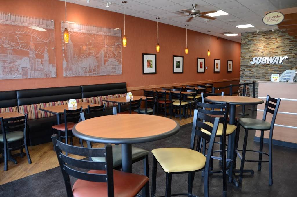 Subway Restaurants | restaurant | 780 Community Dr Suite 8, North Liberty, IA 52317, USA | 3196265800 OR +1 319-626-5800