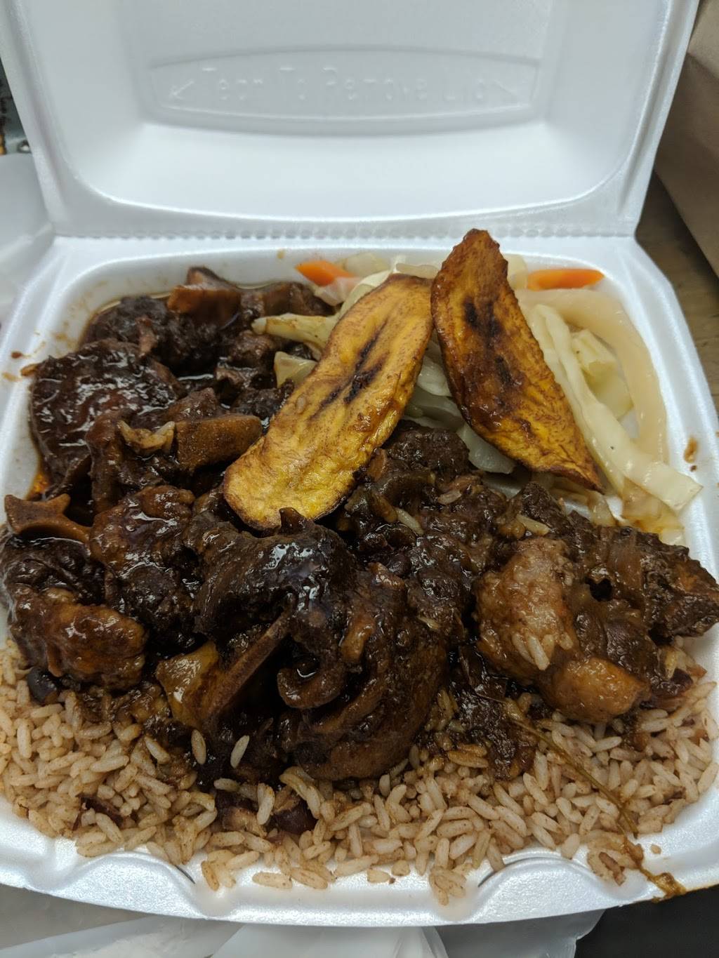 Fishermans Cove | restaurant | 4 Newkirk Plaza, Brooklyn, NY 11226, USA | 7188591580 OR +1 718-859-1580