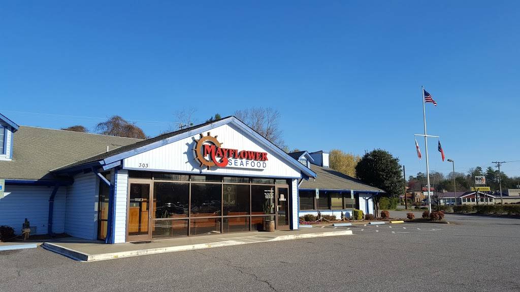 Mayflower Seafood | restaurant | 303 Blowing Rock Blvd, Lenoir, NC 28645, USA | 8287585530 OR +1 828-758-5530