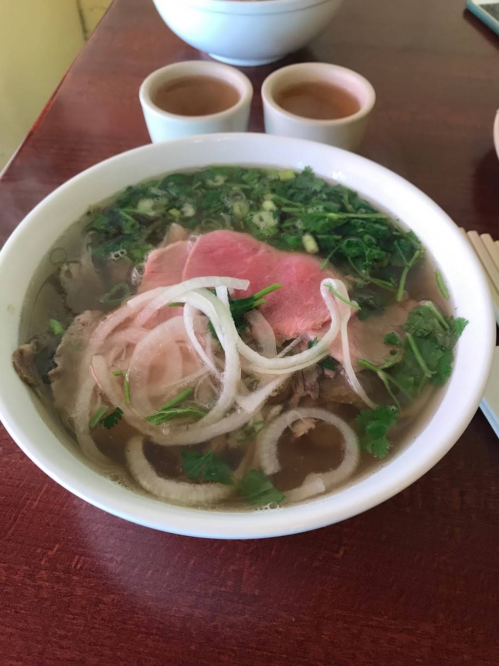 New Saigon Restaurant | restaurant | 985 Bennington St, Boston, MA 02128, USA | 6175616500 OR +1 617-561-6500