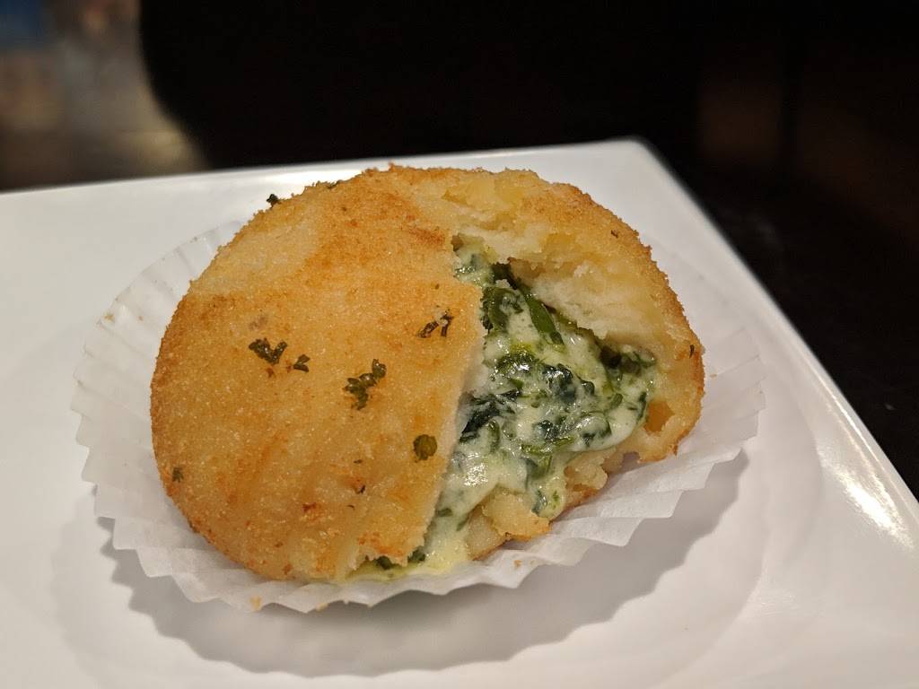 Tropicana Bakery & Cuban Café | restaurant | 10218 Paramount Blvd, Downey, CA 90241, USA | 5628068343 OR +1 562-806-8343