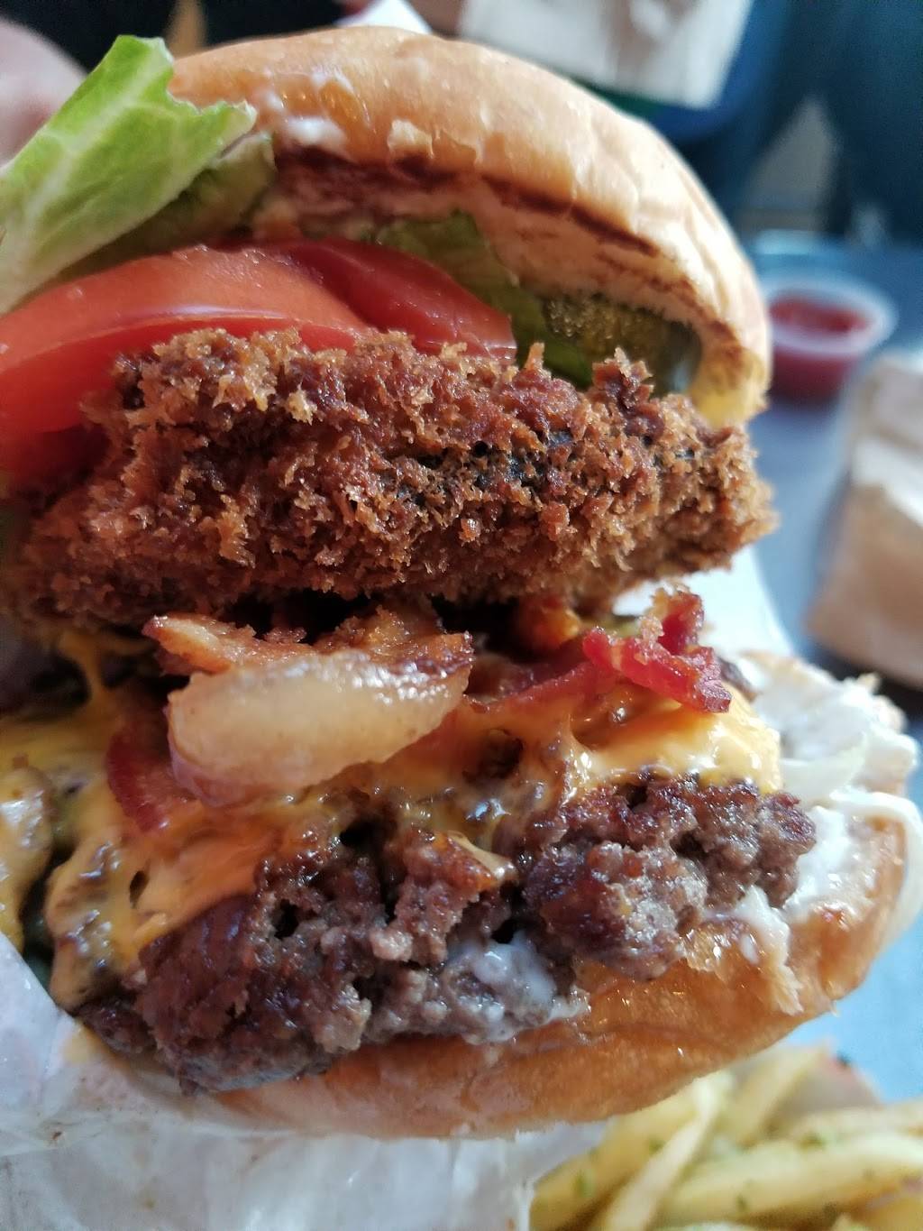 Trueburger | restaurant | 146 Grand Ave, Oakland, CA 94612, USA | 5102085678 OR +1 510-208-5678