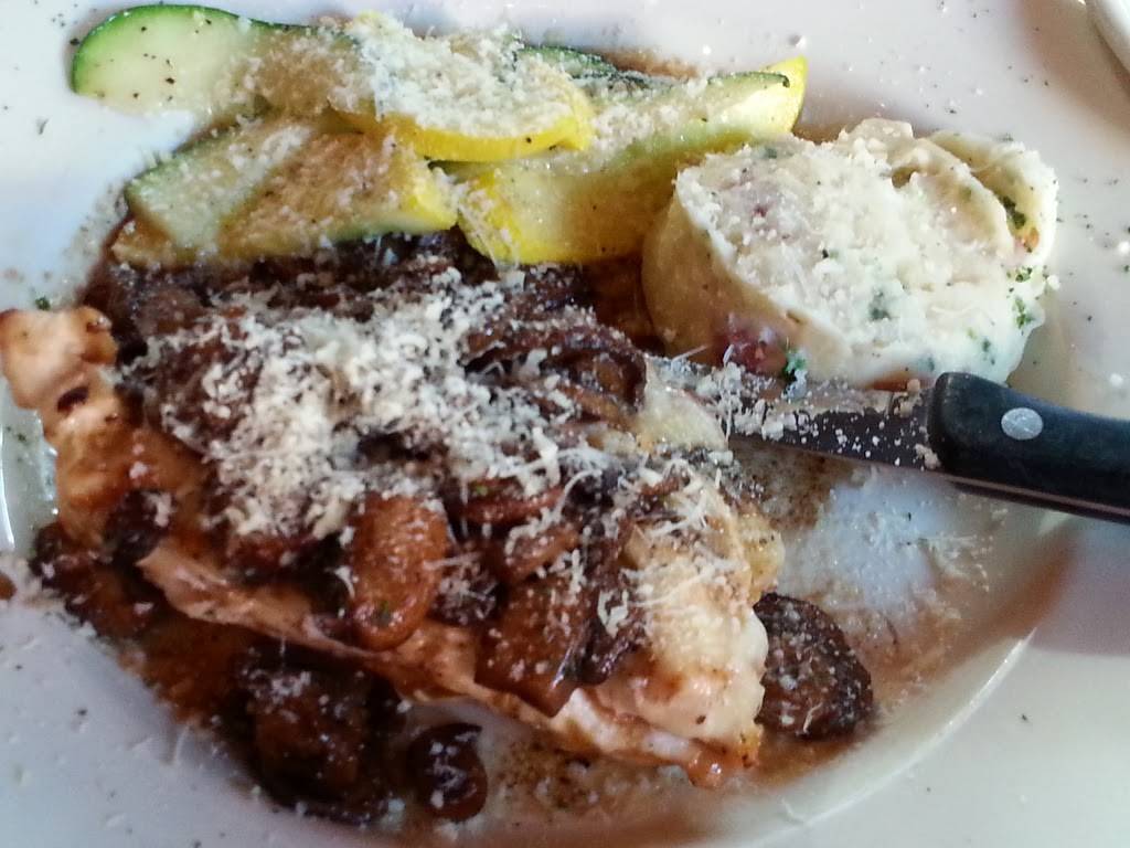 Ciros | restaurant | 9755 Katy Fwy, Houston, TX 77024, USA | 7134679336 OR +1 713-467-9336