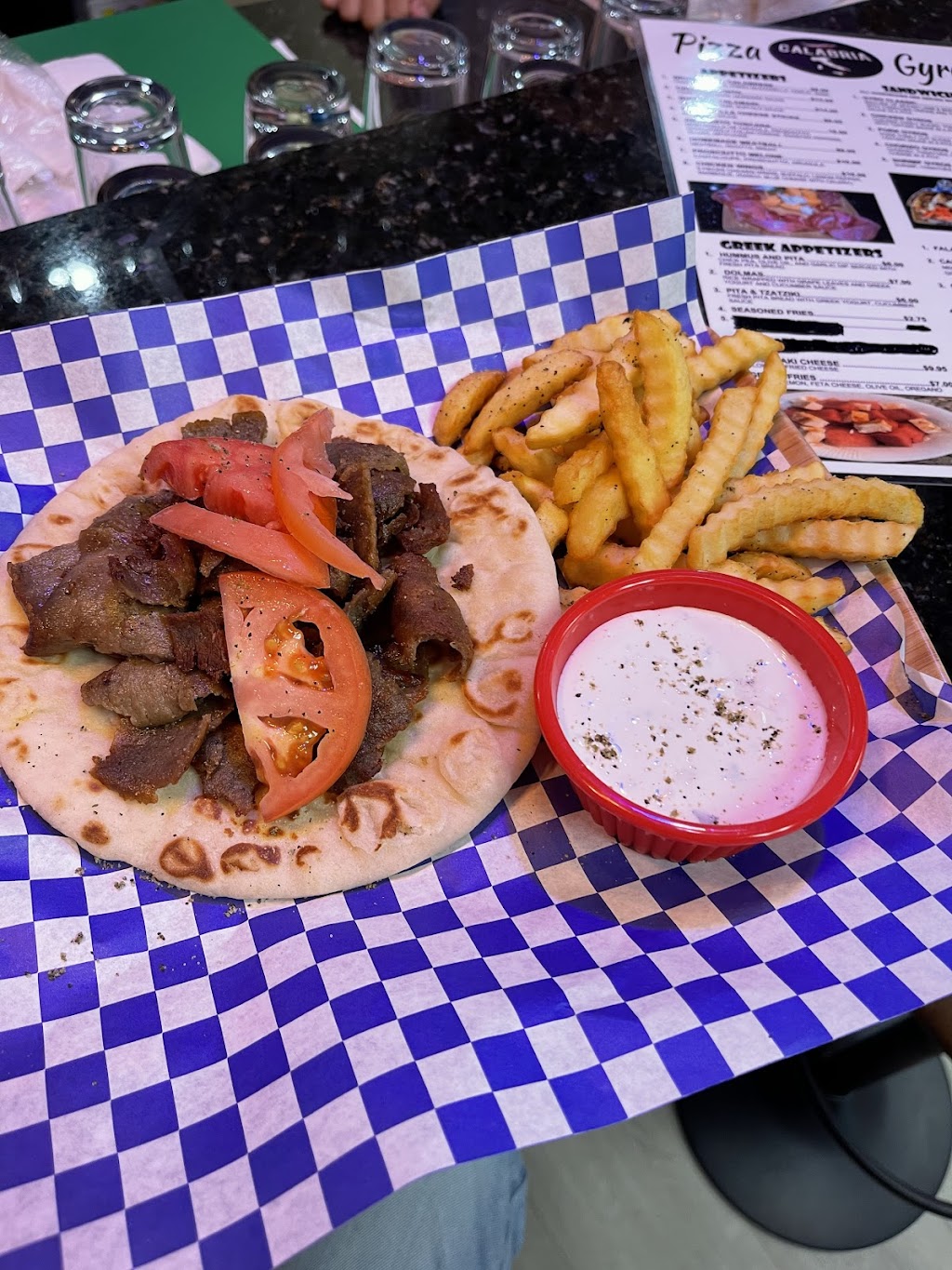 Calabria Pizza & Gyros | restaurant | 26251 S Tamiami Trail Unit 5, Bonita Springs, FL 34134, USA | 2396767243 OR +1 239-676-7243