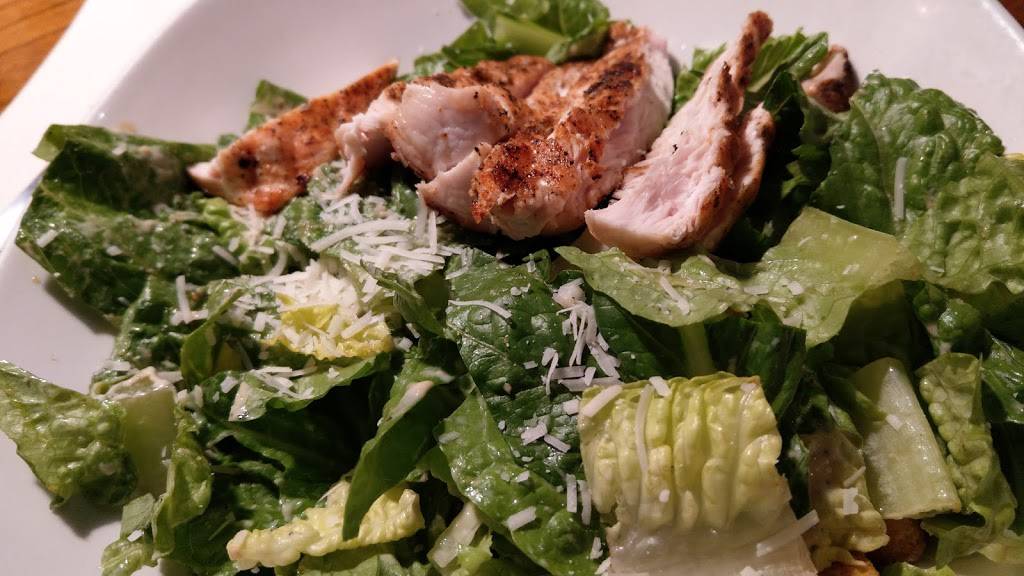 Outback Steakhouse | restaurant | 371 Gellert Blvd, Daly City, CA 94015, USA | 6507563691 OR +1 650-756-3691