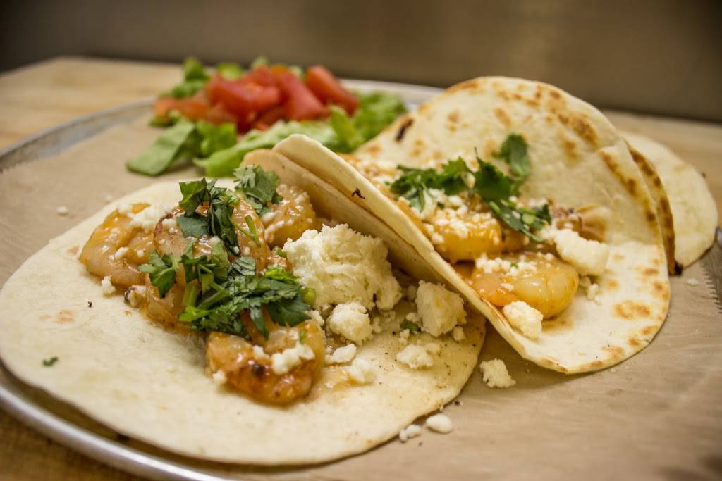 Oak & Embers Tavern | restaurant | 8003 Mayfield Rd, Chesterland, OH 44026, USA | 4407294030 OR +1 440-729-4030