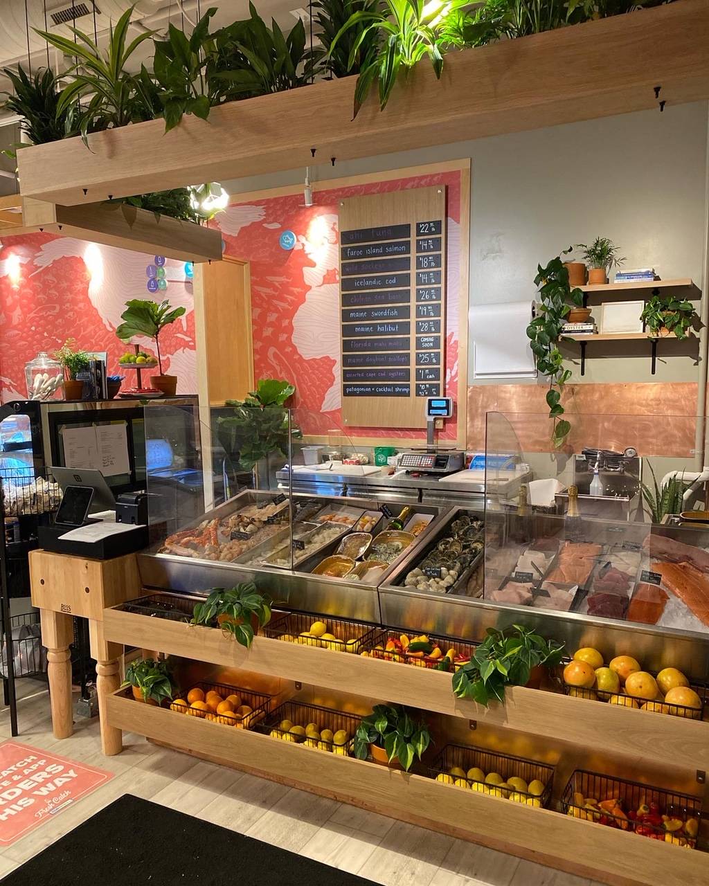 The Market at Fresh Catch | restaurant | 5933 Main St, Williamsville, NY 14221, USA | 7162717653 OR +1 716-271-7653