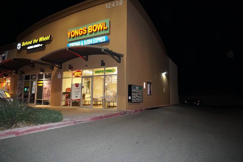 Yongs Bowl Teriyaki & Sushi | restaurant | 12430 Edgemere Blvd #210, El Paso, TX 79938, USA | 9158498806 OR +1 915-849-8806