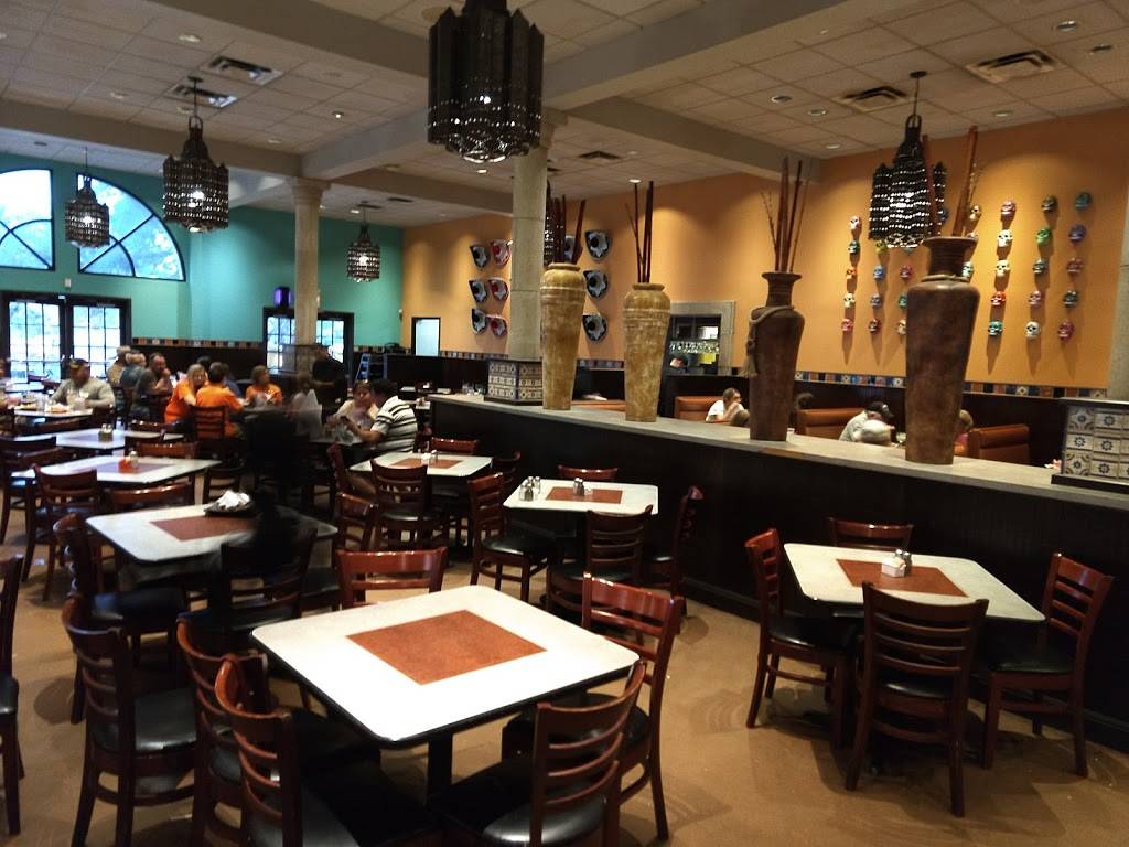 Pericos Mexican Restaurant | restaurant | 10820 Bandera Rd, San Antonio, TX 78250, USA | 2106845376 OR +1 210-684-5376