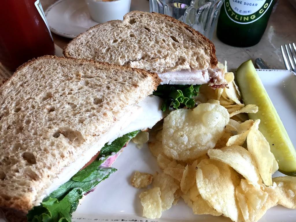 The Kling House Restaurant | restaurant | 3575 W Newport Rd, Gordonville, PA 17529, USA | 7177682746 OR +1 717-768-2746