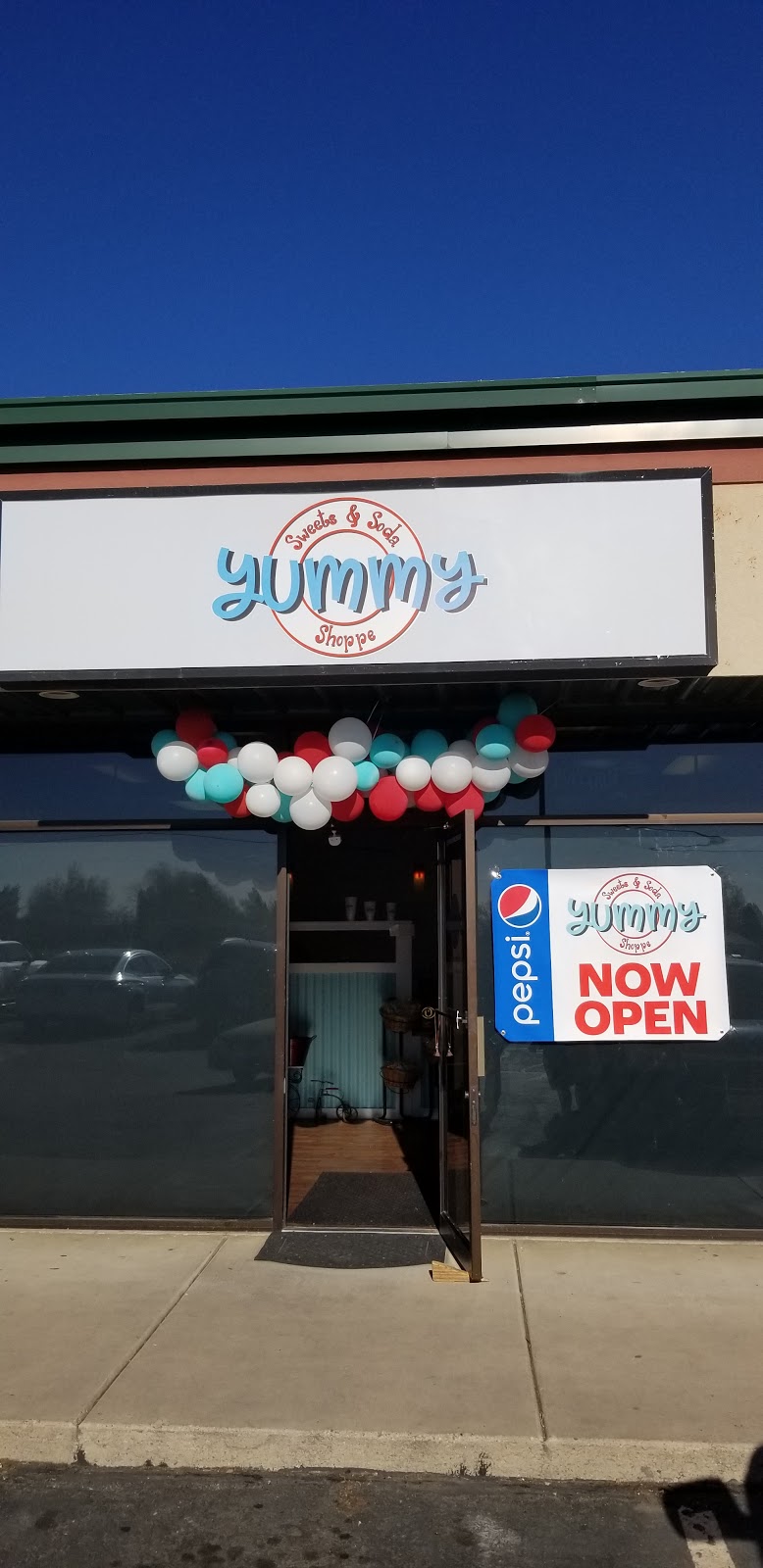 Yummy Sweets and Soda Shoppe | restaurant | 1150 US-89 Ste F, Harrisville, UT 84404, USA | 3854231655 OR +1 385-423-1655