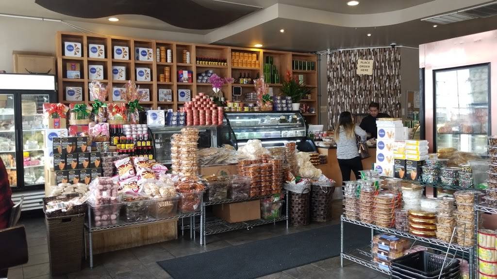 New Saigon Restaurant | restaurant | 630 S Federal Blvd, Denver, CO 80219, USA | 3039364954 OR +1 303-936-4954