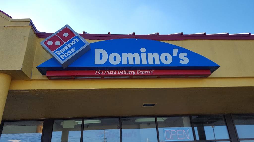 Dominos Pizza | meal delivery | 6444 Pearl Rd, Parma Heights, OH 44130, USA | 4408850334 OR +1 440-885-0334
