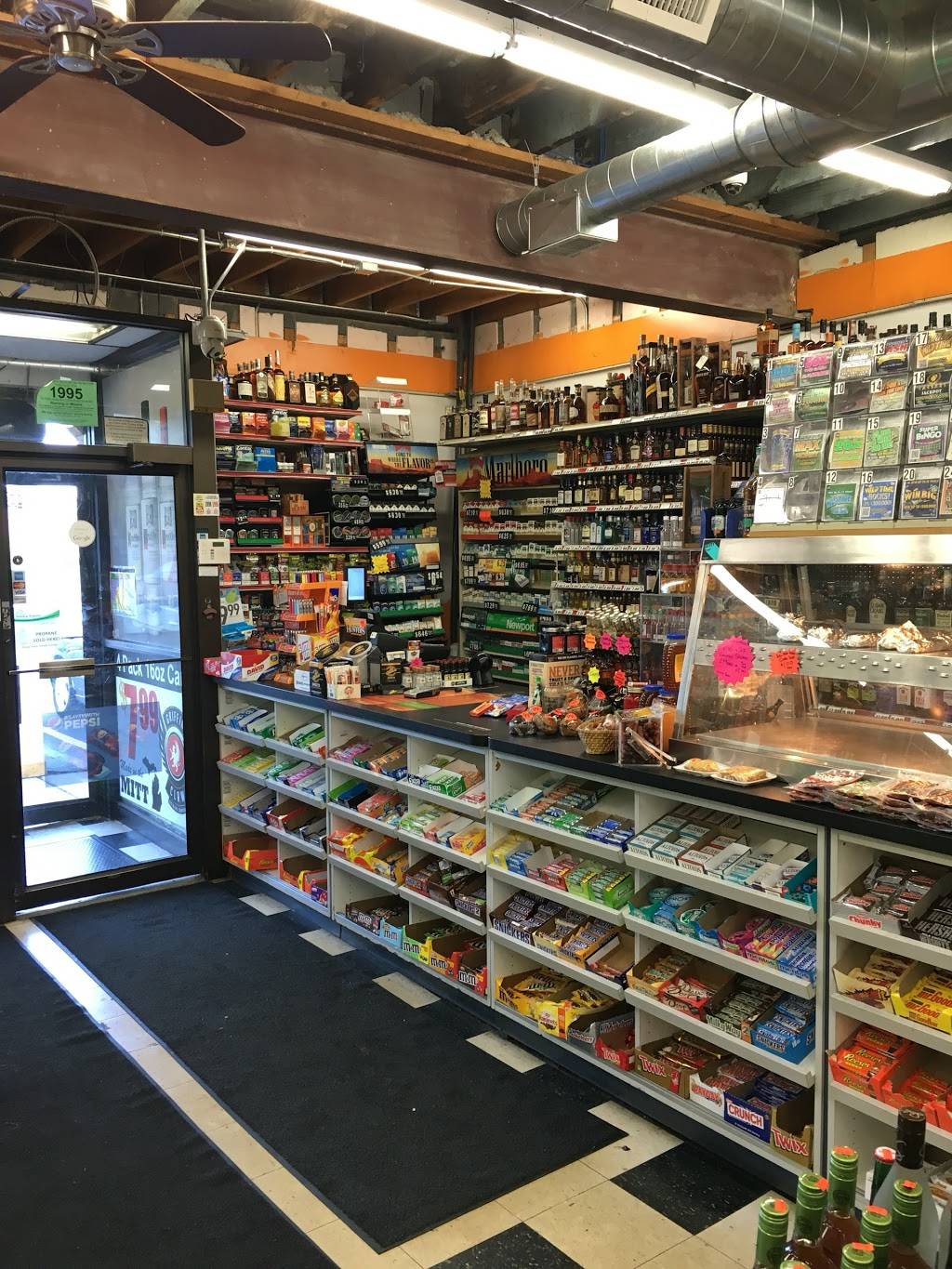 Nine And Hilton Market | meal takeaway | 823 E 9 Mile Rd, Ferndale, MI 48220, USA | 2485431093 OR +1 248-543-1093